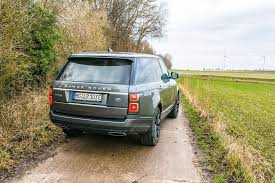 While trim levels and alloys all make a difference, the biggest aspect of your car's appearance is the colour. Test Des Range Rover Vogue P400e Plug In Hybrid Elektroauto News Net