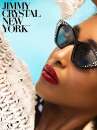 Negozio di abbigliamento donna a Massa e mercato di Forte dei Marmi