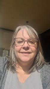 I love the community that I'm building; one of healing, empowerment, and  realizing it's never too late to find your voice and change your path.  Looking for more love, peace and fulfillment? Then come ...