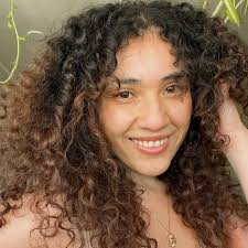 Kellie Hay email address & phone number