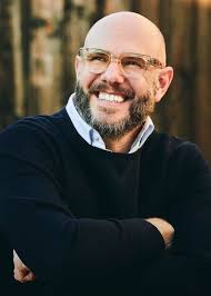 Romance novelist Juila Quinn to headline 2025 Southern Voices Festival