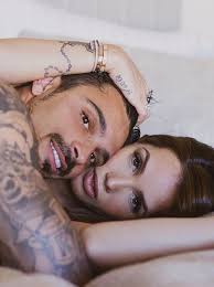 Manon Marsault Et Julien Tanti Pourquoi Le Couple A Decide De S Installer A Dubai Julien Tanti Julien Tele Realite