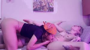 420 Smoking Leads To Horny Make-out, Pussy Eating & Squirting!