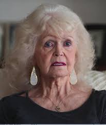 Vicky Ross's Instagram, Twitter & Facebook