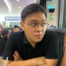 Custom Marvel Legends Kaine! I was asked to improve the existing Marvel  Legends Kaine (Scarlet Spider) with a new paint job, improved articulation,  sculpted details, and a LOT of accessories. This new