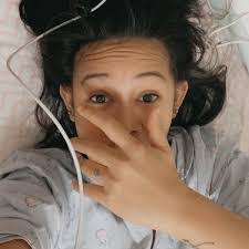 Leslie Cordero's Instagram, Twitter & Facebook