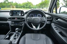 Named after the city of santa fe, new mexico, it was introduced for the 2001 model year as hyundai's first suv. Topgear 2020 Hyundai Santa Fe 2 4l Executive Review Low Spec Done Right