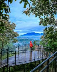 Selamat Pagi Selamat Beraktivitas Udah Ada Rencana Weekend Kemana Ni Photo By Cadileka At Tebing Keraton Bandung Foto Wisata Pemandangan Kota Tempat