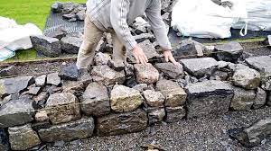 Wall Building Advice From Stonemason Michael Fearnhead - Youtube