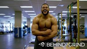 Beats the short set & gets the pressure on wilson. Behind The Grind Aaron Donald S Offseason In Pittsburgh