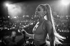 After first revealing a fine line butterfly tattoo design on her left arm back at the 2020 grammys, ariana grande showed off the finished ink on instagram yesterday. How Many Tattoos Does Ariana Grande Have