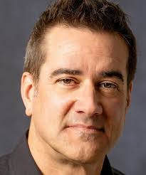 Blake Walton's Instagram, Twitter & Facebook