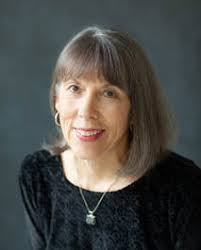 Cindy Veach's Instagram, Twitter & Facebook