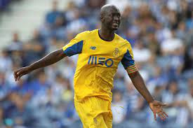 «vi o danilo jogar como central, mas há muitos anos. Danilo Pereira Recorda Final Da Taca Da Liga Emocionante Com Benfica