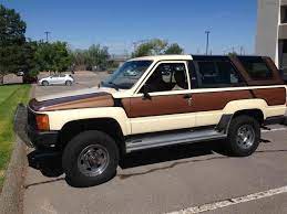 Grab your trapper keeper, toyota is taking us to skool. Why Does This 85 4runner Look So Different