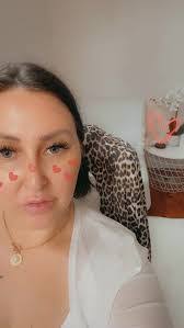 Claire Miranda's Instagram, Twitter & Facebook