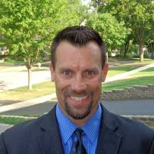 I am thrilled to be joining Baird Global Investment Banking this summer as  an Ascend intern in their Chicago office. Baird's program offers hands-on  experience in investment banking, as well as… |