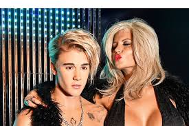 They plan to hold their wedding ceremony in a helicopter flying over the city. Sophia Wollersheim Zeigt Ihren Babybauch Bei Instagram