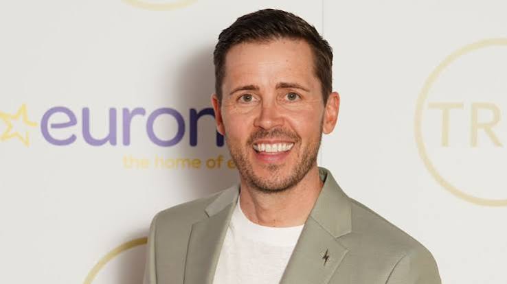 Coronation Street star keeps daughter and wife out of spotlight as he  shares personal family insight - Manchester Evening News