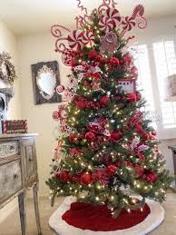 How To Decorate A Candy Christmas Tree Candy Christmas Tree Merry Christmas Decoration Christmas Tree Themes