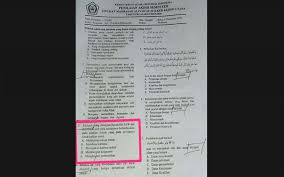Check spelling or type a new query. Soal Ujian Sekolah Bertuliskan Khilafah Di Kediri Dipastikan Ditarik