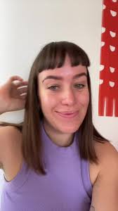 Acting wild with the scissors again 😂 #fringe #bangs #haircut #diydaisy