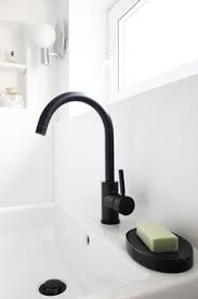 1 Loch Waschtischarmatur Oxo Mit Excenter Hoher Auslauf Armaturen Bad Schwarze Badezimmer Armaturen Badezimmer Amaturen