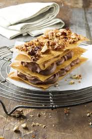 Millefeuilles Croustillants Au Chocolat Et Noix De Pecan Recette Dessert Facile Dessert Facile Et Rapide Faire Fondre Du Chocolat