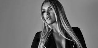 Hodi Pamela Instagram Sztarvilag