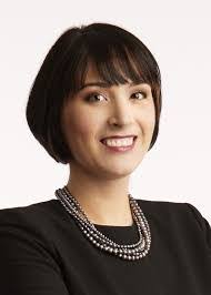 Lisa Bessler's Instagram, Twitter & Facebook