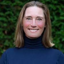 Rhonda Squires's Instagram, Twitter & Facebook