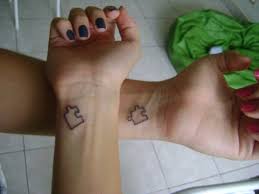 5 septembre 2016 at 15 03 56 09569 — répondre. 77 Tatouages Representant L Amitie Galerie De Dessins