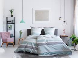 Dobnig Satin Bettwasche Querstreifen Mint 135x200 Cm Oder 155x220 Cm Aus Baumwolle Lidl De