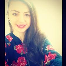 Nana Naile xhëni farllepezi n'opaje