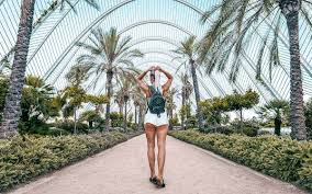 Incearca una din aceste experiente 100% autentice 61 Fun Things To Do In Valencia 2021 Day Trips Tomato Fight Hipster