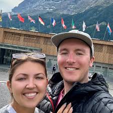 Danielle Peach and Porter Rooney's Wedding Website