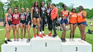 2021 SSAC Women's T&F Award Winners Announced