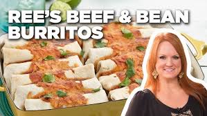 Maybe you would like to learn more about one of these? The Pioneer Woman Makes Shrimp Tacos The Pioneer Woman Food Network Youtube