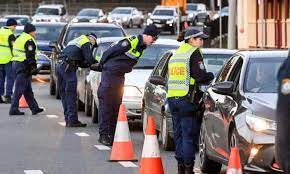 Jun 23, 2021 · 23 cases of covid were recorded in the past 24 hours in nsw. Coronavirus Australia Hours Long Queues As More Than 50 000 Cross Nsw Victoria Border After Closure Victoria The Guardian