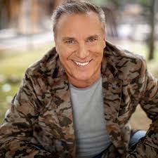 Shawn Aguilera's Instagram, Twitter & Facebook