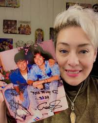 🎸🔥 Don't miss this unique opportunity, Evoluxion Fans! 🔥🎸 Evoluxion USA  Fan Club invites you to participate in this exclusive raffle, where you can  win one of these three collectible items from