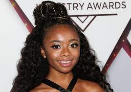 Just a lil from malu's live. K H A L I L On Twitter Peaches Has Continued Her Spree Of Targeting Minors Through Other Huge Internet Stars Such As Malu Trevejo Bhad Bhabie Skai Jackson Kayla Nicole