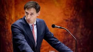 Heeft u een fd.nl account of bent u abonnee van het financieele dagblad? Wie Is Cda Spekker Hans Van Der Wind Die Ruim Een Miljoen In De Partijkas Stortte Rtl Nieuws