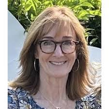 Heidi Monahan's Instagram, Twitter & Facebook