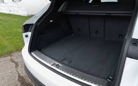 It is supported by a 100 kw (136 ps) electric motor and total system power of 500 kw (680 ps) at a maximum system torque of. Comparison Seat Ateca Cupra 2018 Vs Porsche Cayenne S E Hybrid Platinum 2019 Suv Drive