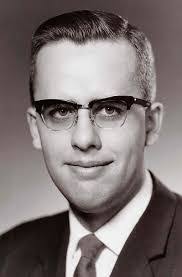 Richard Quillen's Instagram, Twitter & Facebook