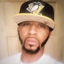 Bobby Madrey (@vic.wallace.90) • Facebook