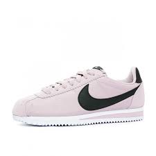 Et c'est tout sauf un hasard. Basket Nike Femme Noir Et Rose Shop Clothing Shoes Online