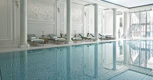 4 Piscines Parisiennes Pour Piquer Une Tete Ad Magazine