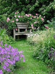 Fine Gardening On Twitter Cottage Garden Garden Seating Urban Garden